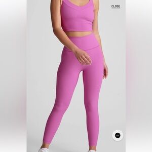 NWOT Beyond Yoga Impulse Ribbed Leggings - Sz M